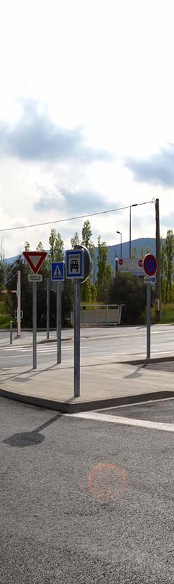 Les parkings voiture de l'aire multimodale de Bouleternère