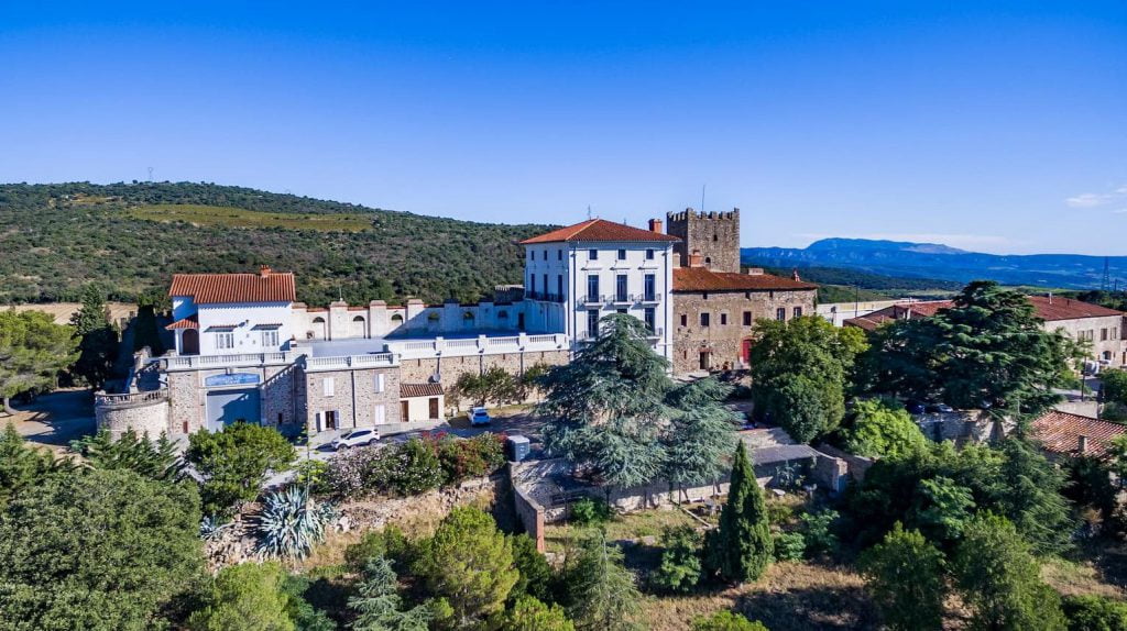 Château de Caladroy vue aérienne Belesta