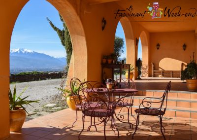 Fascinant Week end 2021 terrasse et patio du domaine forca real à millas en roussillon conflent dans les pyrénées orientales